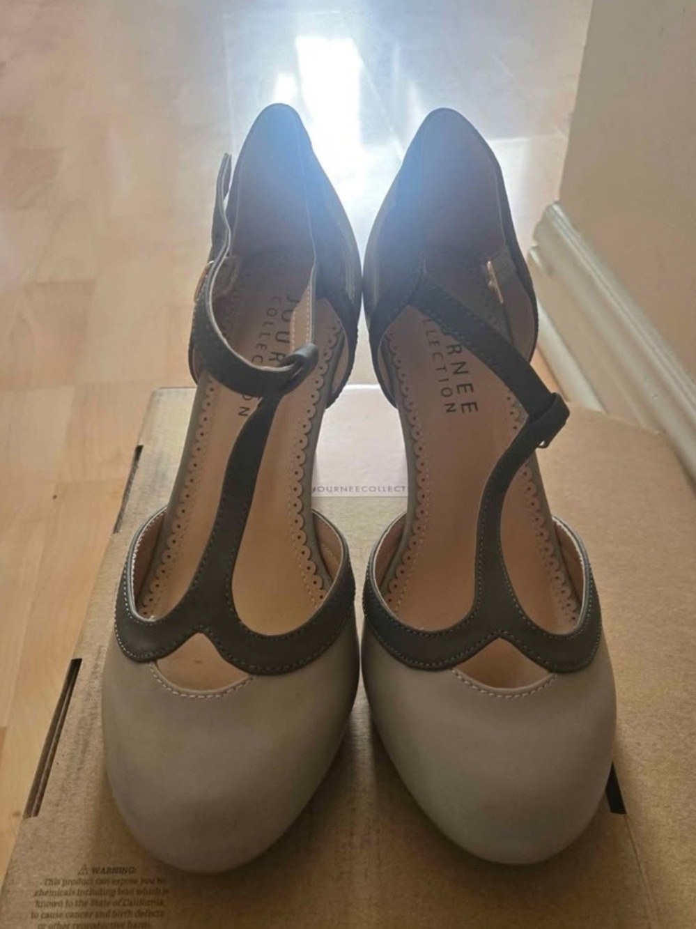 Journee Collection Women's Two-Tone Gray T-Strap Pumps